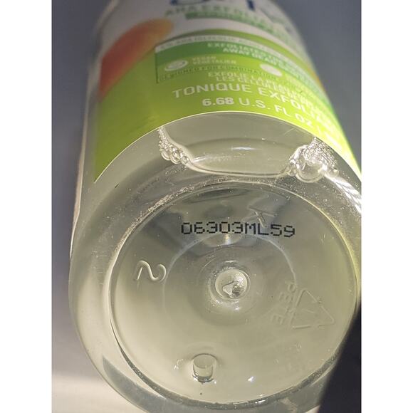 St. Ives Fragrance Free BHA Exfoliating Toner 6.68 Oz New - Picture 6 of 6